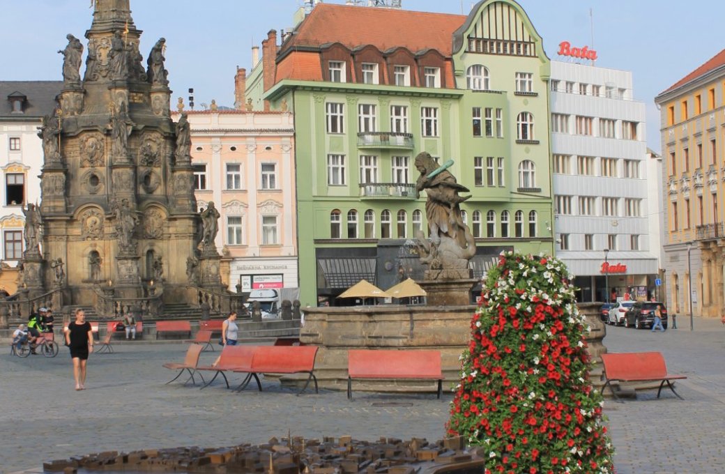 Pokračující oslavy k 60. výročí značky Flora nabízí široké veřejnosti bohatý program