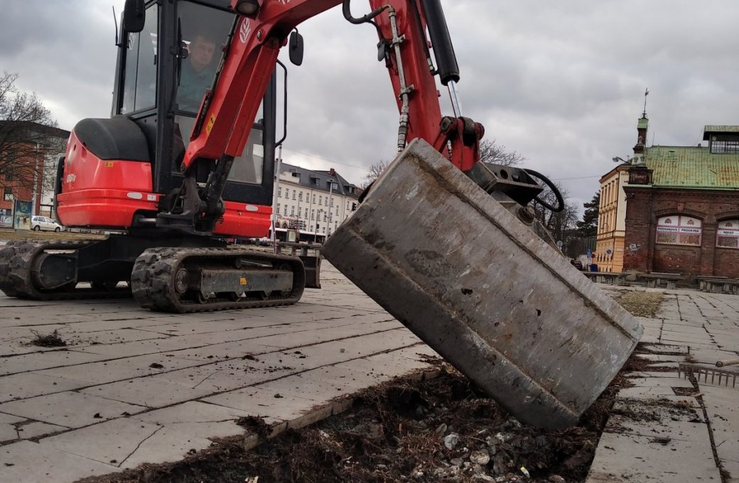 Úklid, opravy a pokračování trhů. Výstaviště Flora přebralo olomouckou tržnici