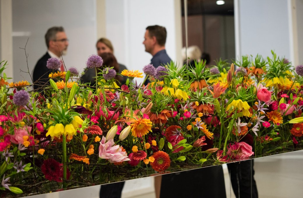 Obří trůn i 25 tisíc květin. Jarní výstava Flora Olomouc láká do Království barev